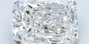 premium radiant moissanite stone