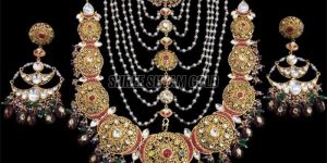 Unique Design Ethnic Bridal Jewelry Set