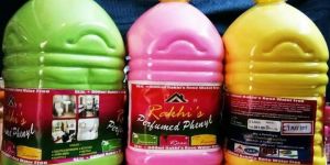 White Phenyl Compound