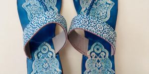 Neela Dori Art Ladies Kolhapuri Slipper
