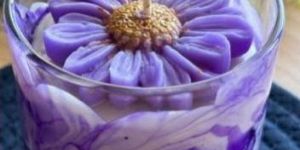 Soy Wax Daisy Flower Glass Candle