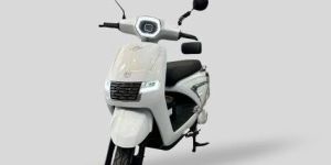 White Pev Pro N Electric Scooter