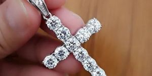 Modern Elegance Diamond Cross Pendant