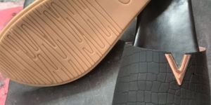 Stylish Black Ladies Slipper