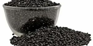 Whole Black Urad Dal