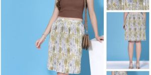 Ladies White & Green Floral Pleated Skirt