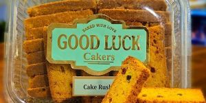 Good Luck Cakers Cake Rusk