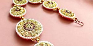 Traditional Bridal Diamond Gold Shishpatti