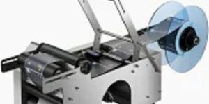 Round Bottle Labeling Machine