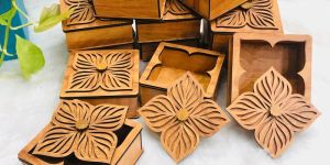 wooden small return gifts empty box container