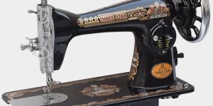 Three Star Super Sewing Machine