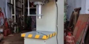 Hydraulic Punching Machine