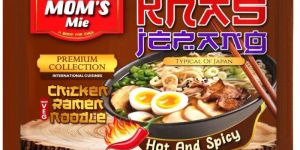 Moms Mies Chicken Ramen Instant Noodles