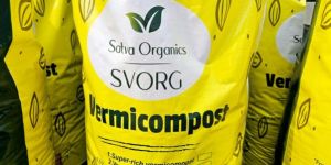 Organic Cow Dung Vermicompost