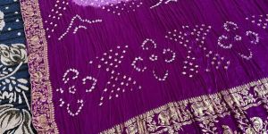 Rich Magenta Modal Silk Nakshi Pallu Bandej Saree