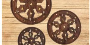 Wooden Wall Hanging Wheel Shaped Key Holder