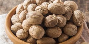 Dried Nutmeg