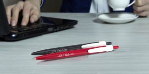 Plastic Ball Pen Customized