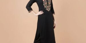 Women Black Kurtis