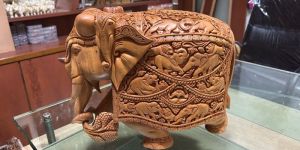 Wooden Maa Elephant Statue
