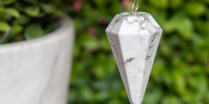 Howlite Pendulum