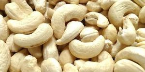 W320 Whole Cashew Nuts