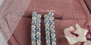 Round Cut Lab Grown Diamond Earrings