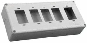 SU-89 5 Way Gang Box