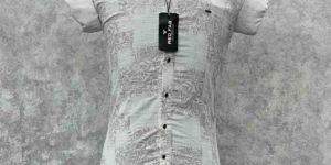 Trendy Leaf Pattern Slim Fit Casual Shirt