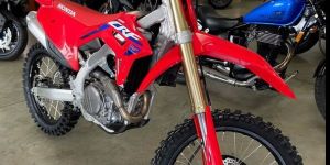 Honda 450CRF Dirt Bike Motorcycle