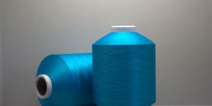30 1000 bright dyed polyester yarn