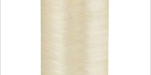 47 600 bright dyed polyester yarn