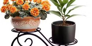 Metal Plant Stand