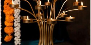 Iron Tree Shape Tealight Candle Holder