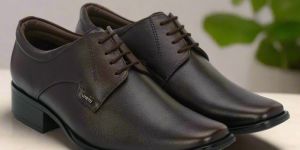 men formal wear brown shoes
