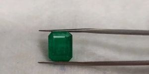 Loose Emerald Gemstone