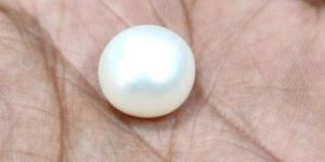 natural pearl stone gemstone