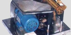 Label Gumming Machine