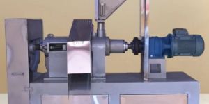 Kurkure Making Extruder Machine