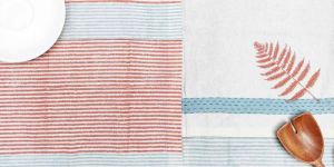 Reversible Table Mat with Blue Back