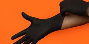 Black Nitrile Exam Gloves