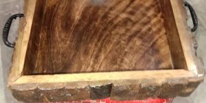 Square Bark EDGE Base Polished Wooden Tray