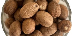 Whole Nutmeg