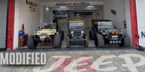 off Roading Modified Jeeps
