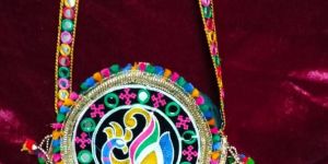 Peacock Pattern Embroidered Cloth Side Bag