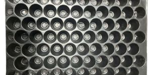 Plastic 70 Cavity Round Seedling Tray