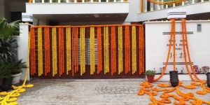 Artificial Flower Decoration