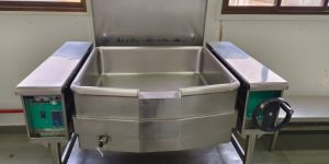 Tilting Boiling Induction Pan