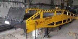 Movable Type Dock Leveler