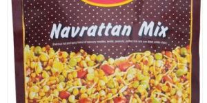 satmola classic crunch navratan mixture